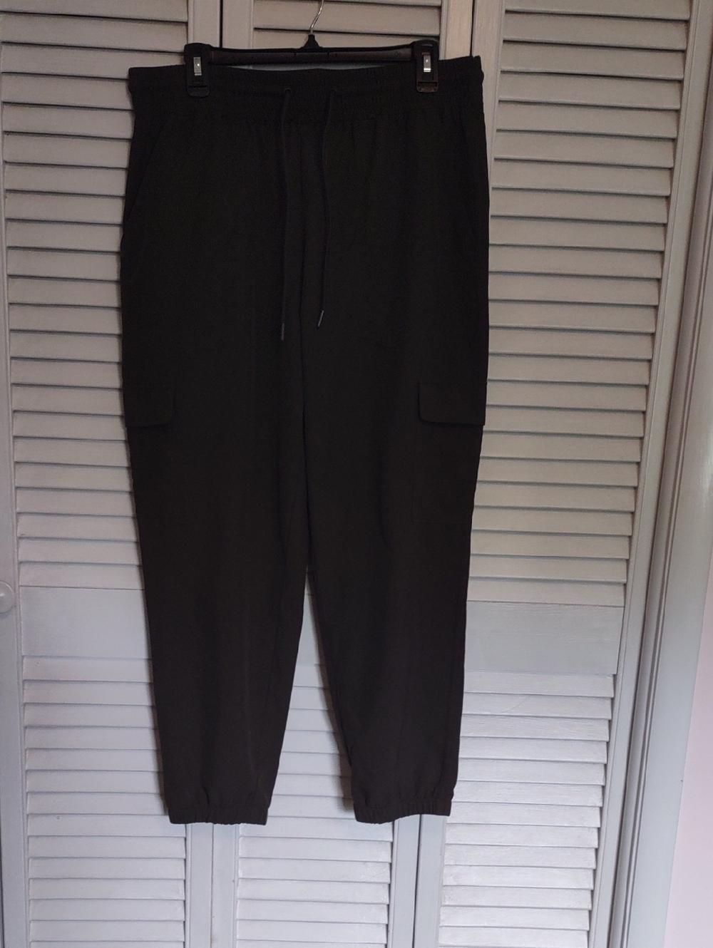 EUC Old Navy Stretch Tech Cargo Athletic Pants Quick Dry Dark Green Size L